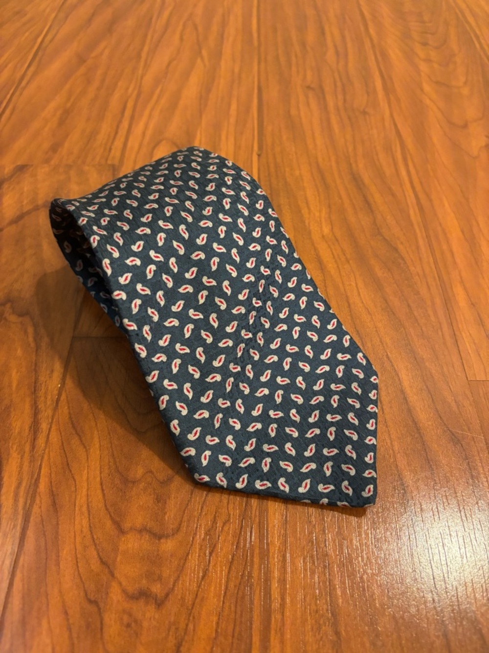 Vintage Giorgio Armani Cravatte Silk Tie Blue Red